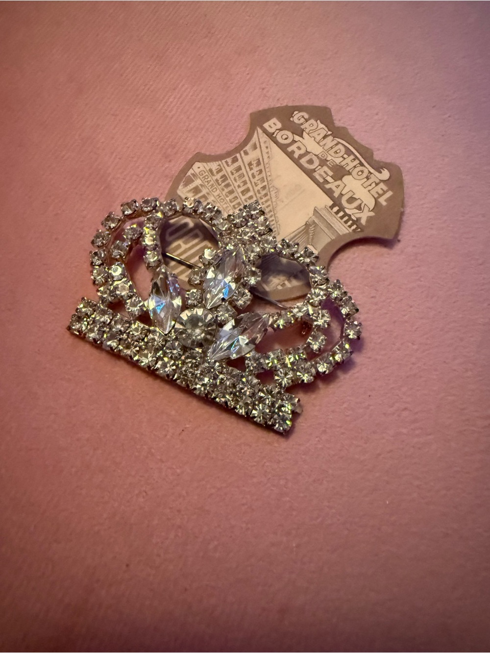Sparkling Silver Rhinestone Crown brooch